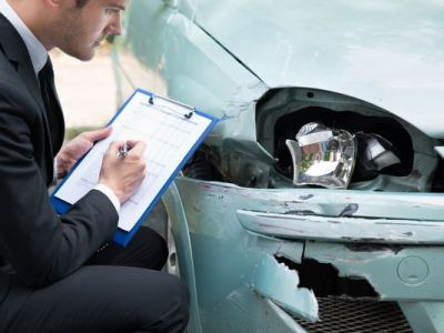 Learn about Situations when to hire car accident&nbsp;lawyers￼